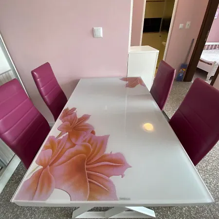 Admiral Plaza A 11 Sunny * ساني بيتش