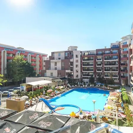 Admiral Plaza A 11 Sunny شقة *