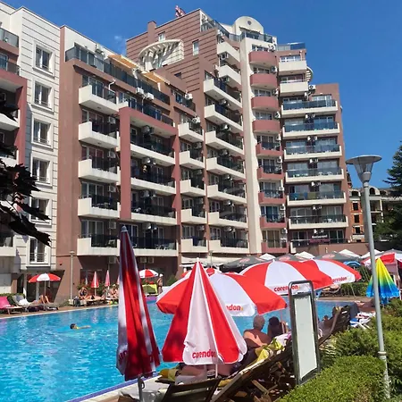 Admiral Plaza A 11 Sunny